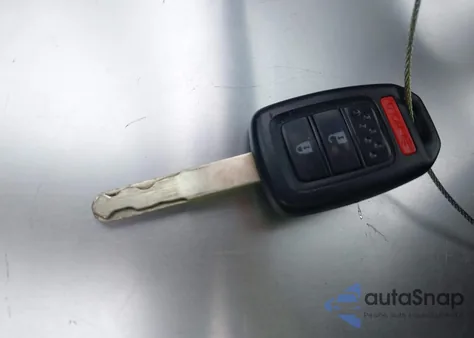 2019 Honda Fit Lx z USA, uszkodzony, nr VIN 3HGGK5H46KM733393